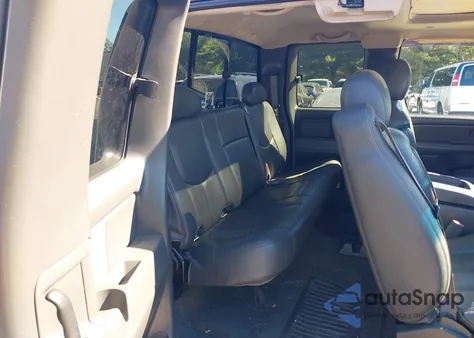 2007 Chevrolet Silverado 1500 Classic Lt3 из США, поврежденный, VIN 1GCEK19T77Z112206